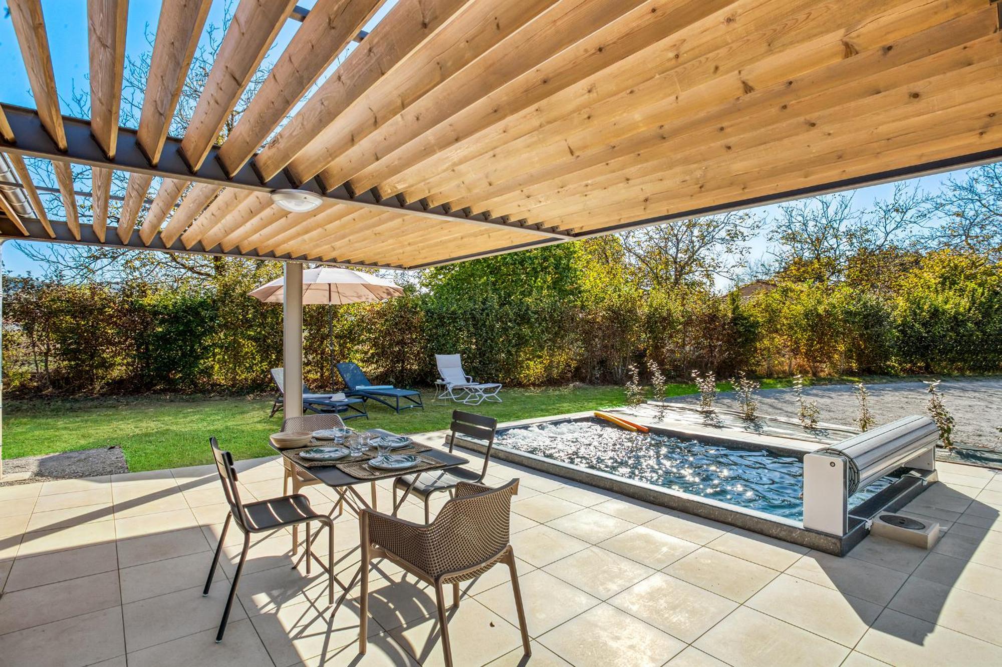 La Plaine Aux Etoiles - Maison Individuelle Avec Piscine Balneo Privative Et Jardin Domme Extérieur photo